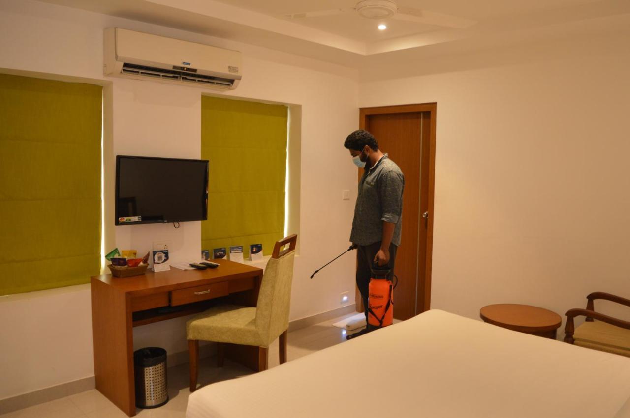 Hotel Apsara Shoranur Exterior foto